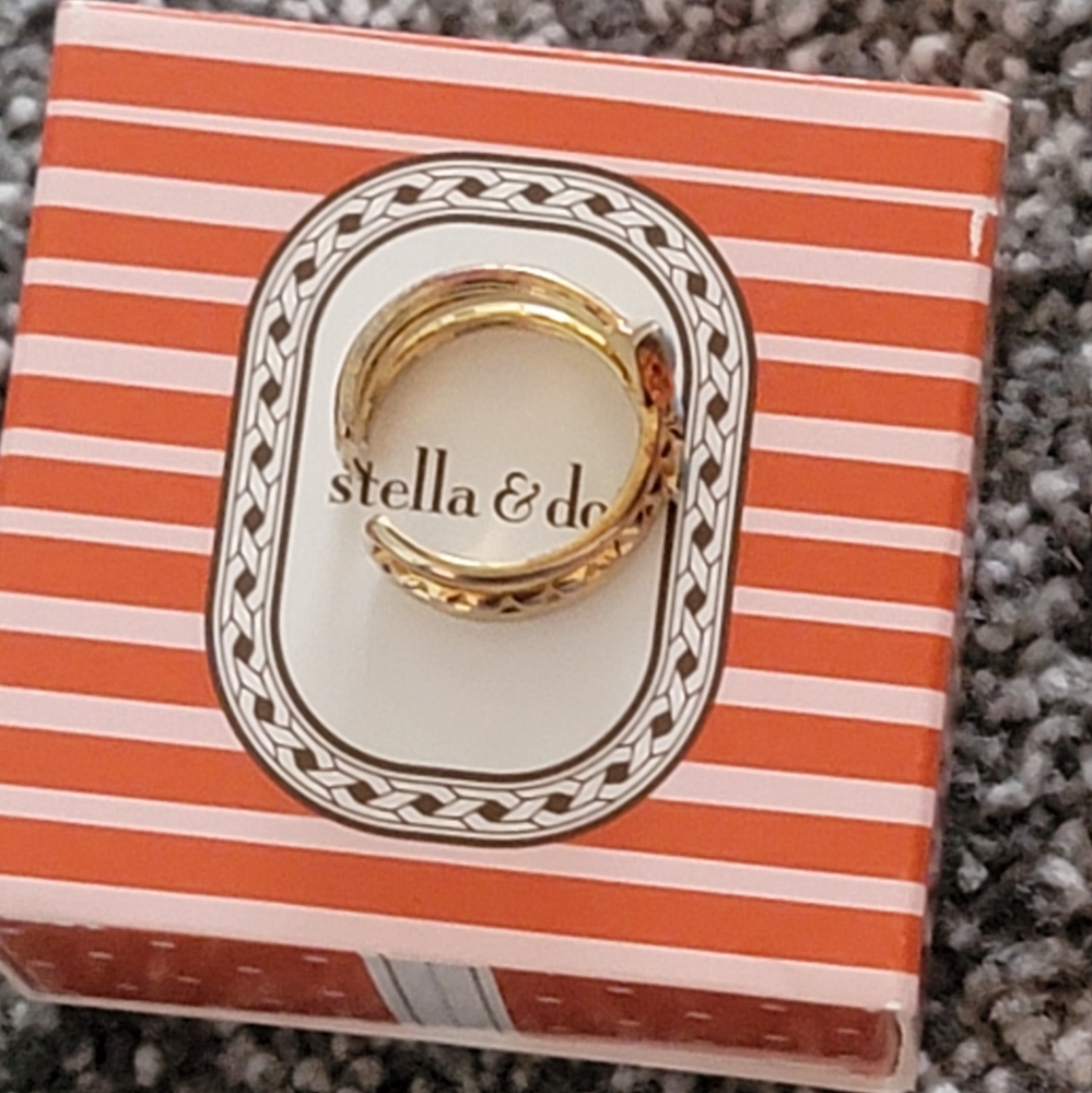 Stella & Dot Triple Ring - Picture 14 of 16